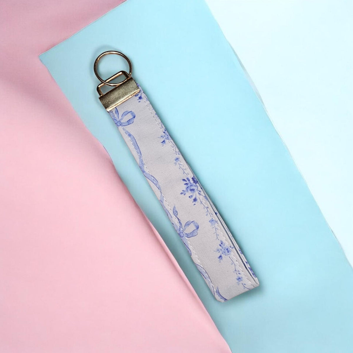 Blue Ribbon Quilted zipper wallet with Wristlet